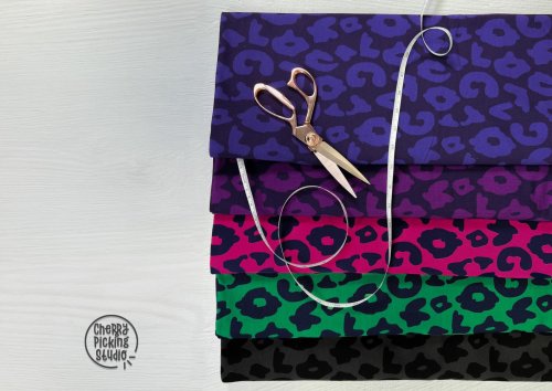 Preview: RESTSTÜCK 1,3m !!! - Modal French Terry - Happy Leo - dunkelblau/grün - Swafing by Cherry Picking