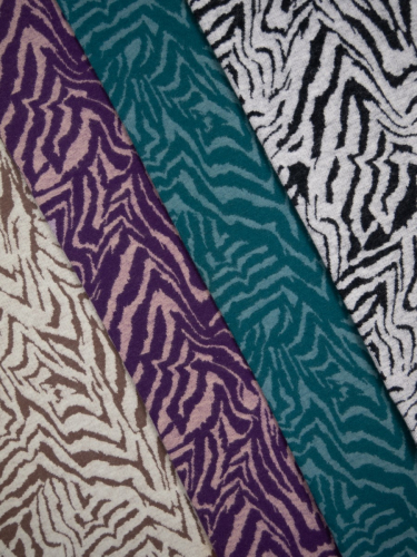 Jacquard Jersey - Emily Tiger - naturweiß/schwarz