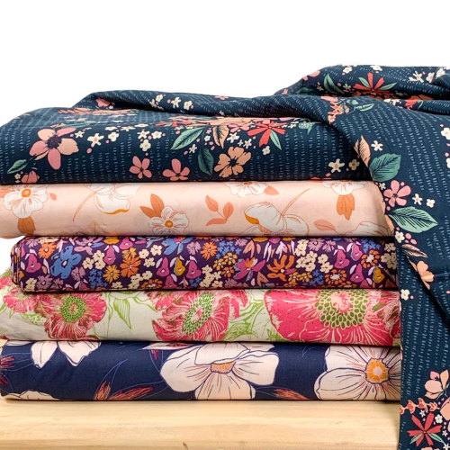 Preview: RESTSTÜCK 1,10m !!! - Viskose - Magnolia Dreams Sweet - Gayle Loraine - Art Gallery Fabric