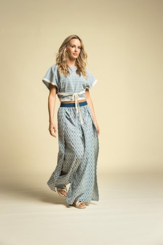 Preview: Baumwoll Webware - Diamand - Embroderie - dusty blue