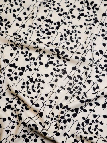 Viskose Twill mit LENZING™ ECOVERO™ Fasern - Goya - ivory - Mind the Maker