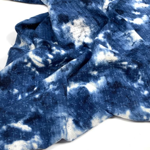 RESTSTÜCK 0,70m !!! - Musselin - Lochstickerei - Batik - navy