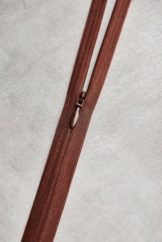 Reißverschluss - nahtverdeckt - 60cm - pecan