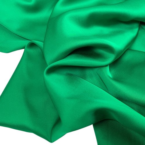 Viskosesatin - Sue - grass green