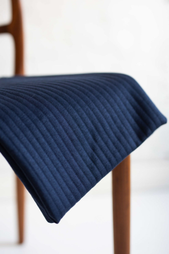 Preview: RESTSTÜCK 0,80m !!! - Cotton Quilt - Alley - indigo night - Mind the Maker
