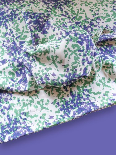 Viskose Twill mit LENZING™ ECOVERO™ Fasern - Iris - ivory - Mind the Maker