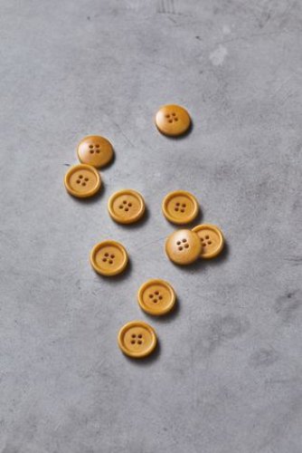 Knopf Corozo - Dish - 20 mm - amber - meetMilk