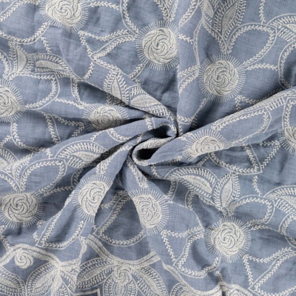 Baumwoll Webware - Betty Flowers - Embroderie - dusty blue