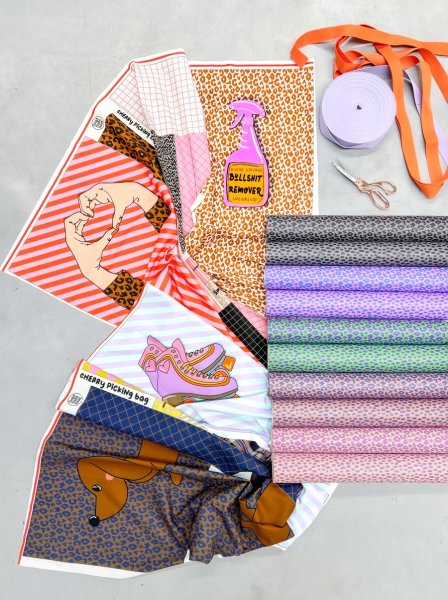 Canvas - Taschenpanel - Dackel Rollschuhe - bunt - by Cherry Picking - Swafing