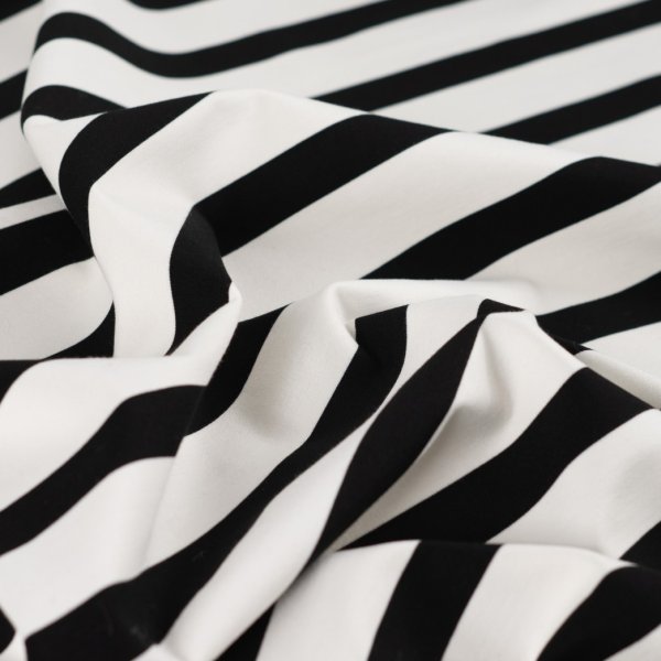 Punta di Roma - Small Stripes - black