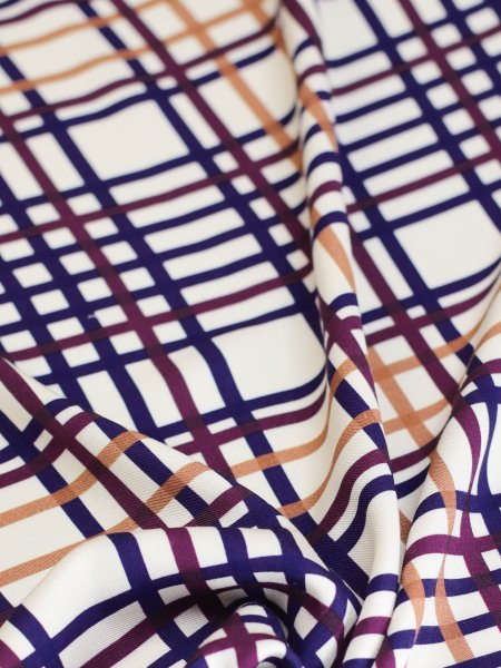 Viskose Twill mit LENZING™ ECOVERO™ Fasern - Vila Grid - wine rush - Mind the Maker