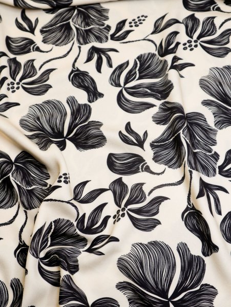Viskose Twill mit LENZING™ ECOVERO™ Fasern - Loa - black - Mind the Maker