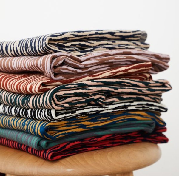 RESTSTÜCK 50cm !!! - Bio Jacquard - Bark - indigo night/dune - Mind the Maker