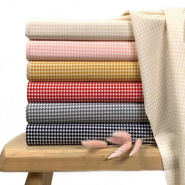 Baumwolle - Houndstooth - rouge - Checkered Elements - Art Gallery Fabrics