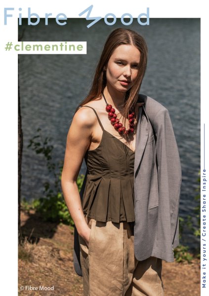 Trenchcoat - water resistant - green - Fibremood No. 34