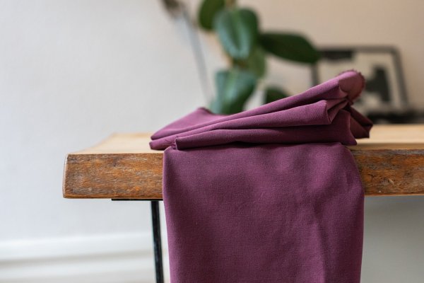 RESTSTÜCK 0,90m !!! - Stretch Twill mit TENCEL™ - maroon - meetMilk