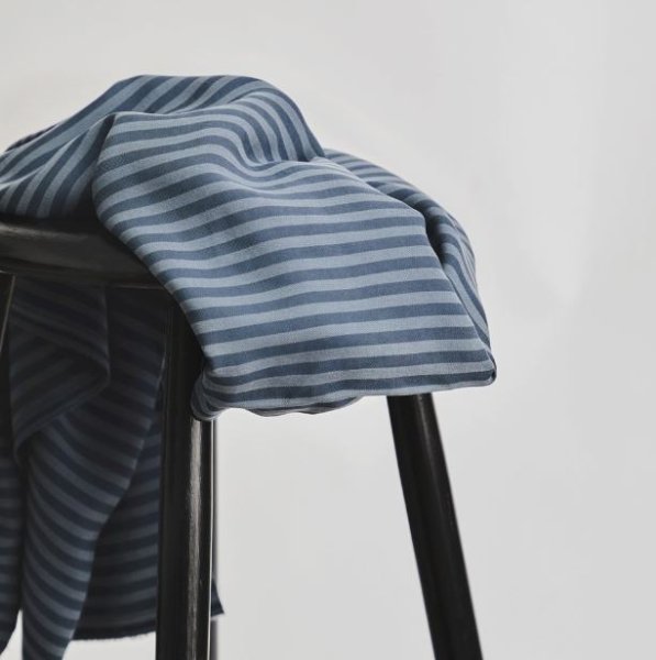 Two Tone Stripe Twill mit TENCEL™ - dusty blue - MeetMilk