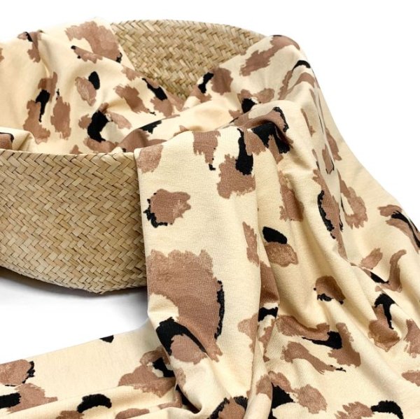 RESTSTÜCK 1,30m !!! - Viskosejersey - Painted Leo - beige