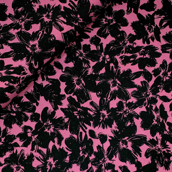 RESTSTÜCK 1,10m !!! - Viskose Twill - Black Flowers Morticia - violett