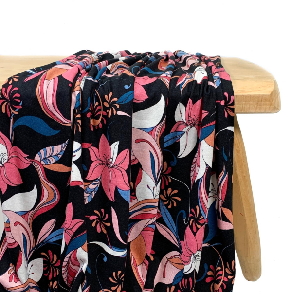 RESTSTÜCK 0,50m !!! - Viskosejersey - Florina Flowers - black