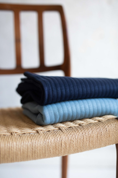 RESTSTÜCK 0,80m !!! - Cotton Quilt - Alley - indigo night - Mind the Maker