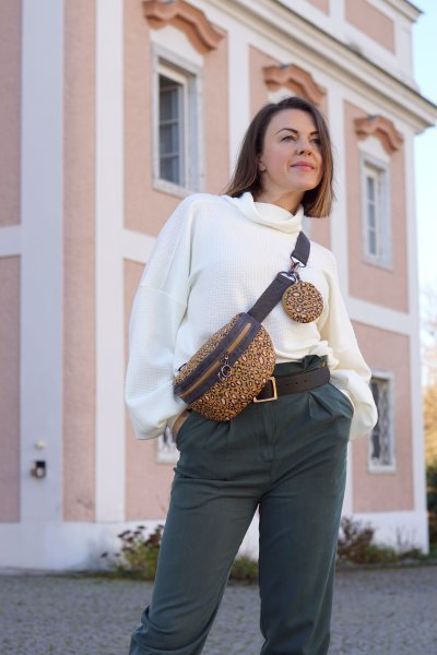 Stretch Twill mit TENCEL™ - deep green - meetMilk