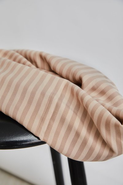 Two Tone Stripe Twill mit TENCEL™ - warm sand - MeetMilk