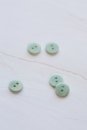 Knopf Corozo - 2 Hole - 11 mm - sage green- Mind the Maker