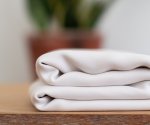 Smooth Drape Twill mit TENCEL™ - bright white - MeetMilk